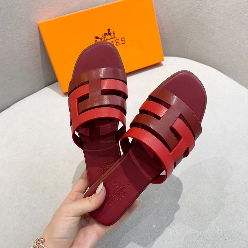 Hermes Amore Slides Women Calfskin In Burgundy - Image 4