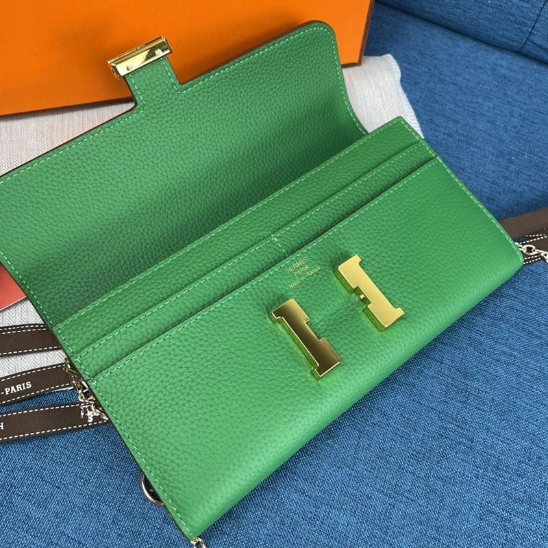 Hermes Constance Wallet with Chain Togo Leather Gold Hardware In Green - Image 3