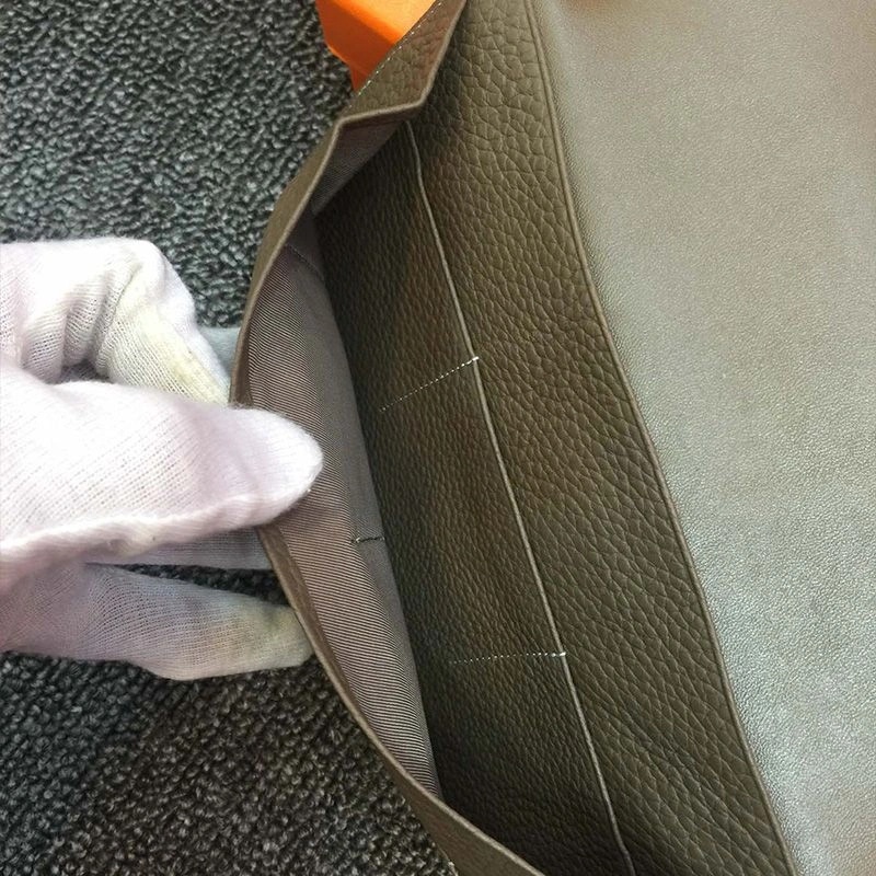 Hermes Dogon Duo Wallet Togo Leather Palladium Hardware In Marble - Image 4