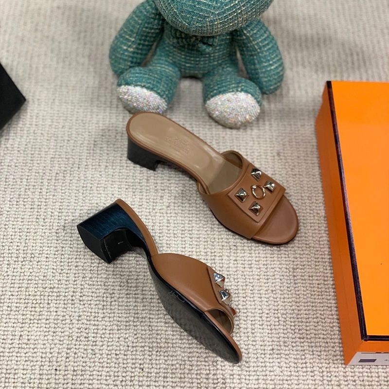 Hermes Dreamy Heeled Slides Women Calfskin In Brown - Image 5