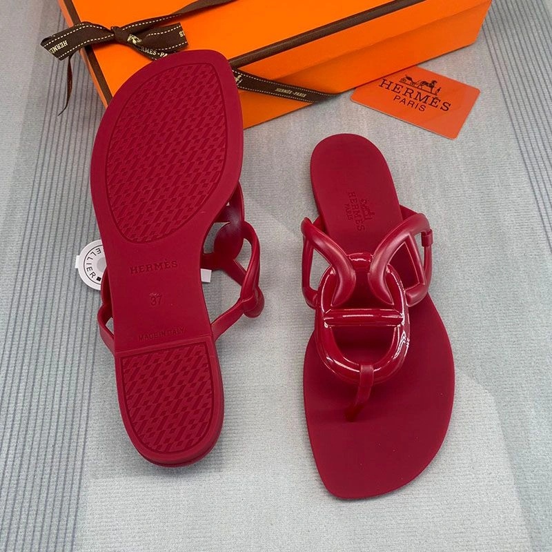 Hermes Egerie Slides Women Rubber with Chaine D'ancre In Red - Image 4