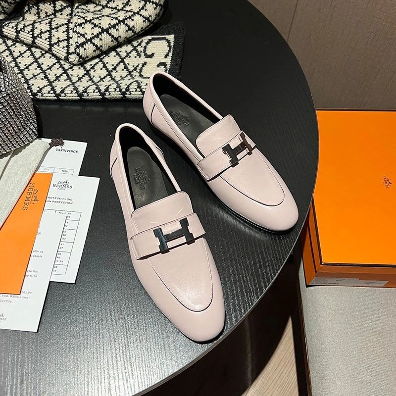 Hermes Paris Loafers Women Calfskin with H Buckle In Cherry - Image 3