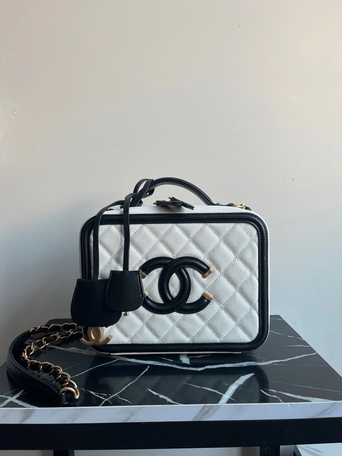 CHANEL VANITY CASE EasyMatch 1221 - Image 10