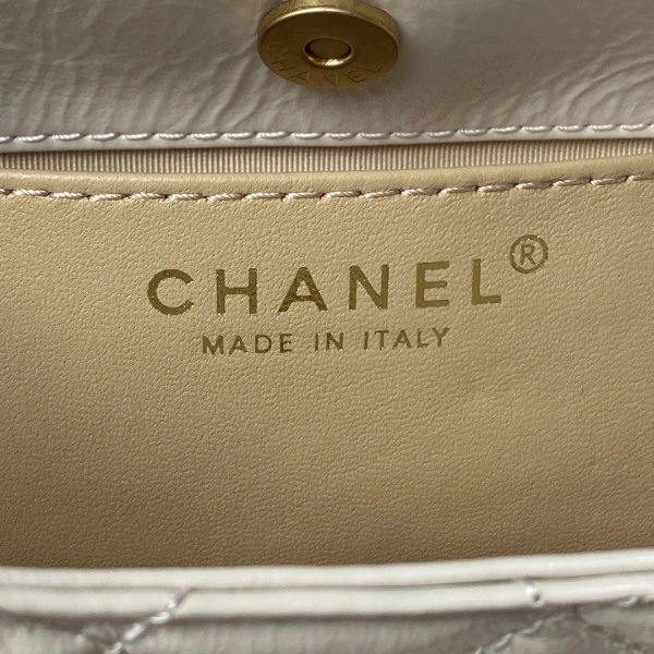 CHANEL SMALL HOBO HANDBAG UrbanStyle 1510 - Image 9