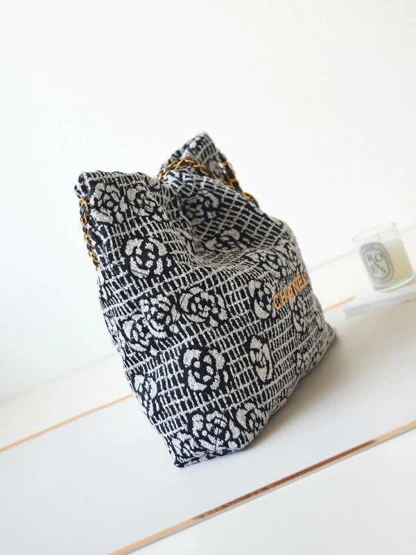 ModernLook CHANEL 22 HANDBAG 1487 - Image 5