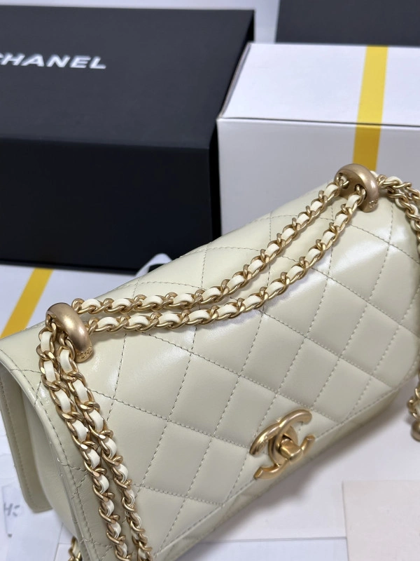 CHANEL FLAP BAG - 14.5*22*8cm GoodFit 1418 - Image 4